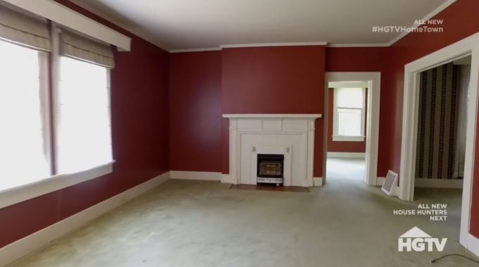 Living Room – Before